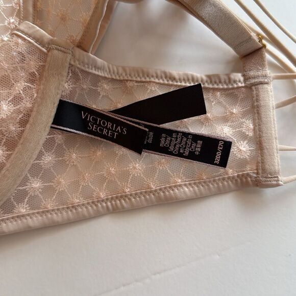 VICTORIA'S SECRET LACE UNDERWIRE BRA CREAM BEIGE OFF-WHITE SIZE 32DD FRONT CLOSE - Picture 3 of 8